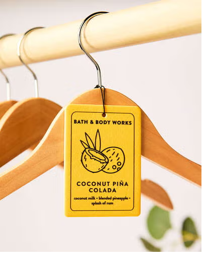 COCONUT PIÑA COLADA
