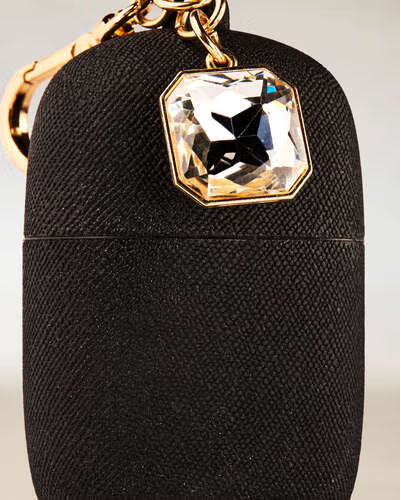 DIAMOND CHARM TWIST OFF