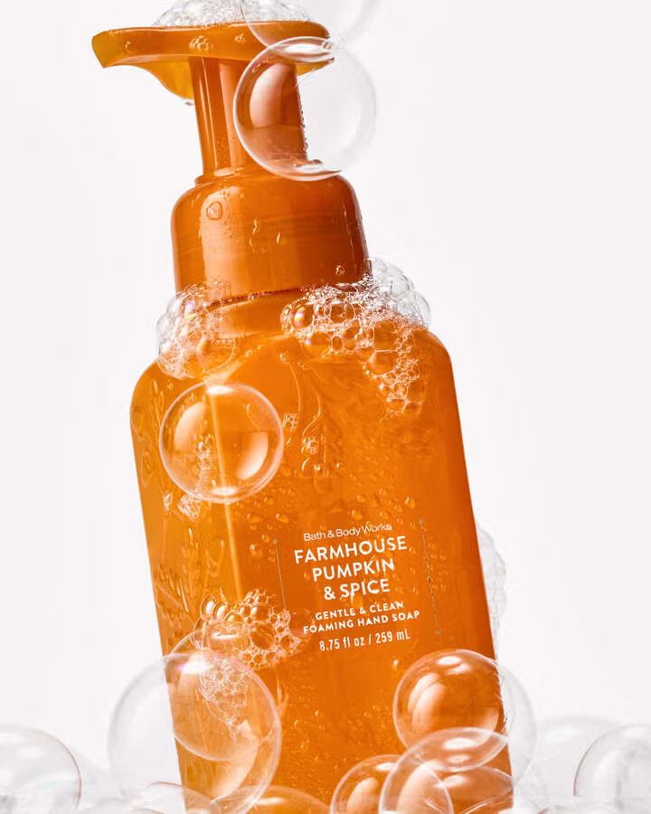 FARMHOUSE PUMPKIN AND SPICE