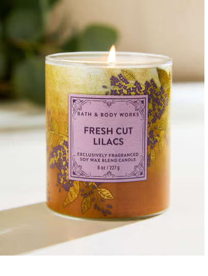 FRESH CUT LILACS