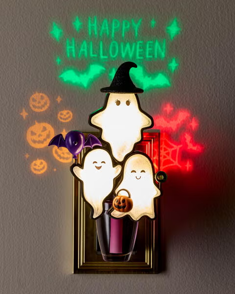 GHOUL FRIENDS PROJECTOR NIGHTLIGHT