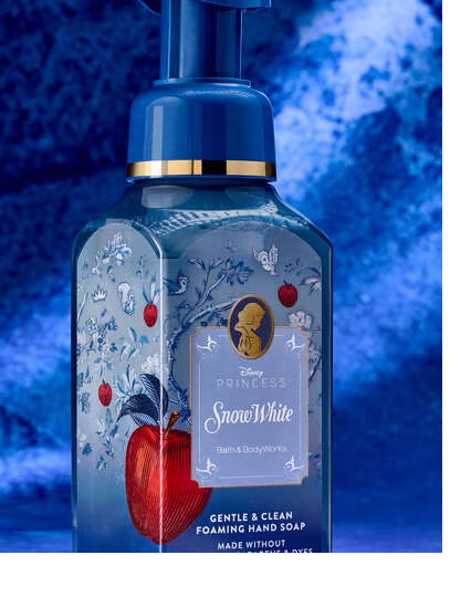 SNOW WHITE
