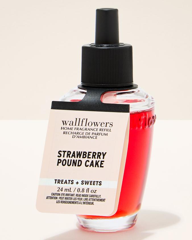 STRAWBERRY POUND CAKE