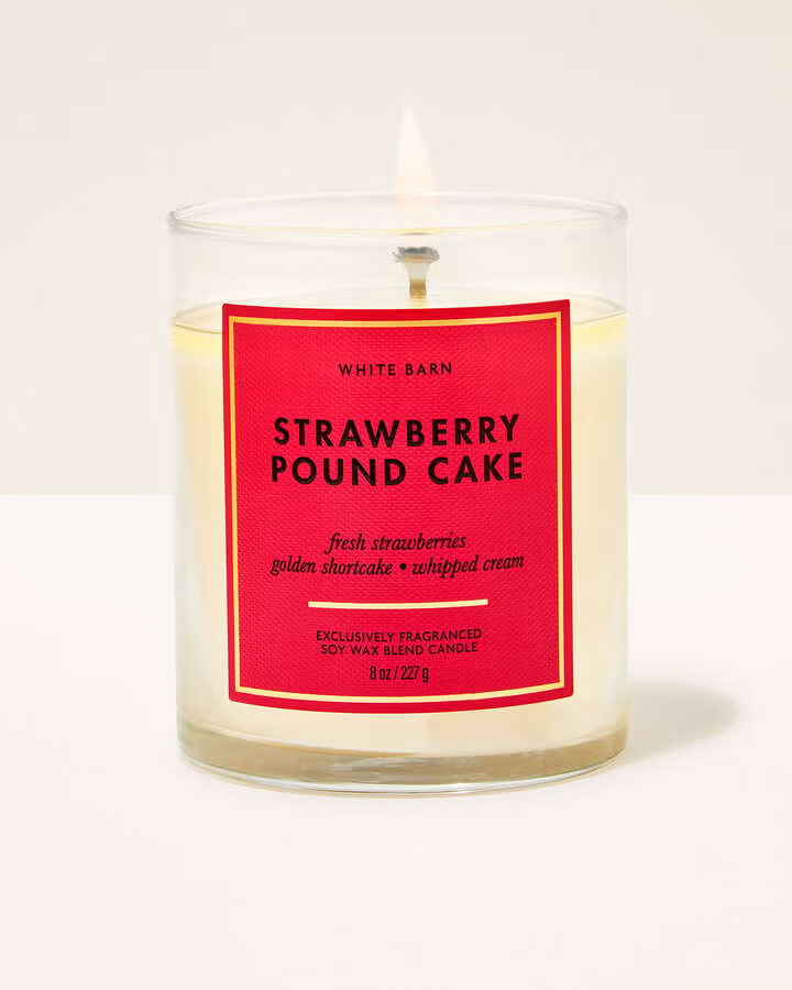 STRAWBERRY POUND CAKE