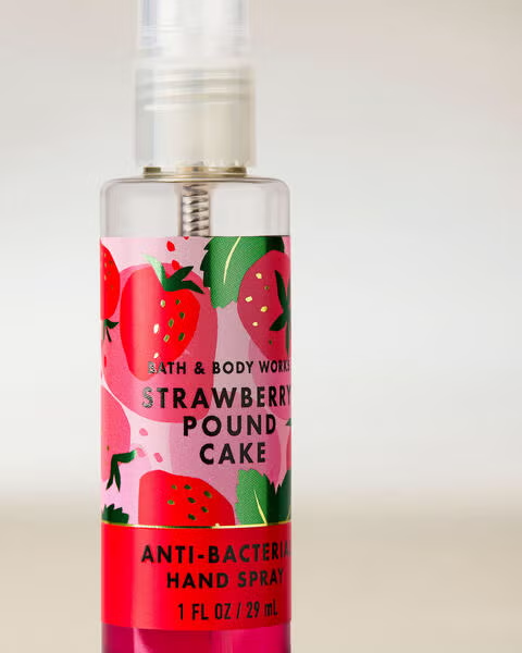 STRAWBERRY POUND CAKE