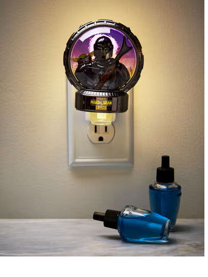 The Mandalorian Scent Control™ Nightlight